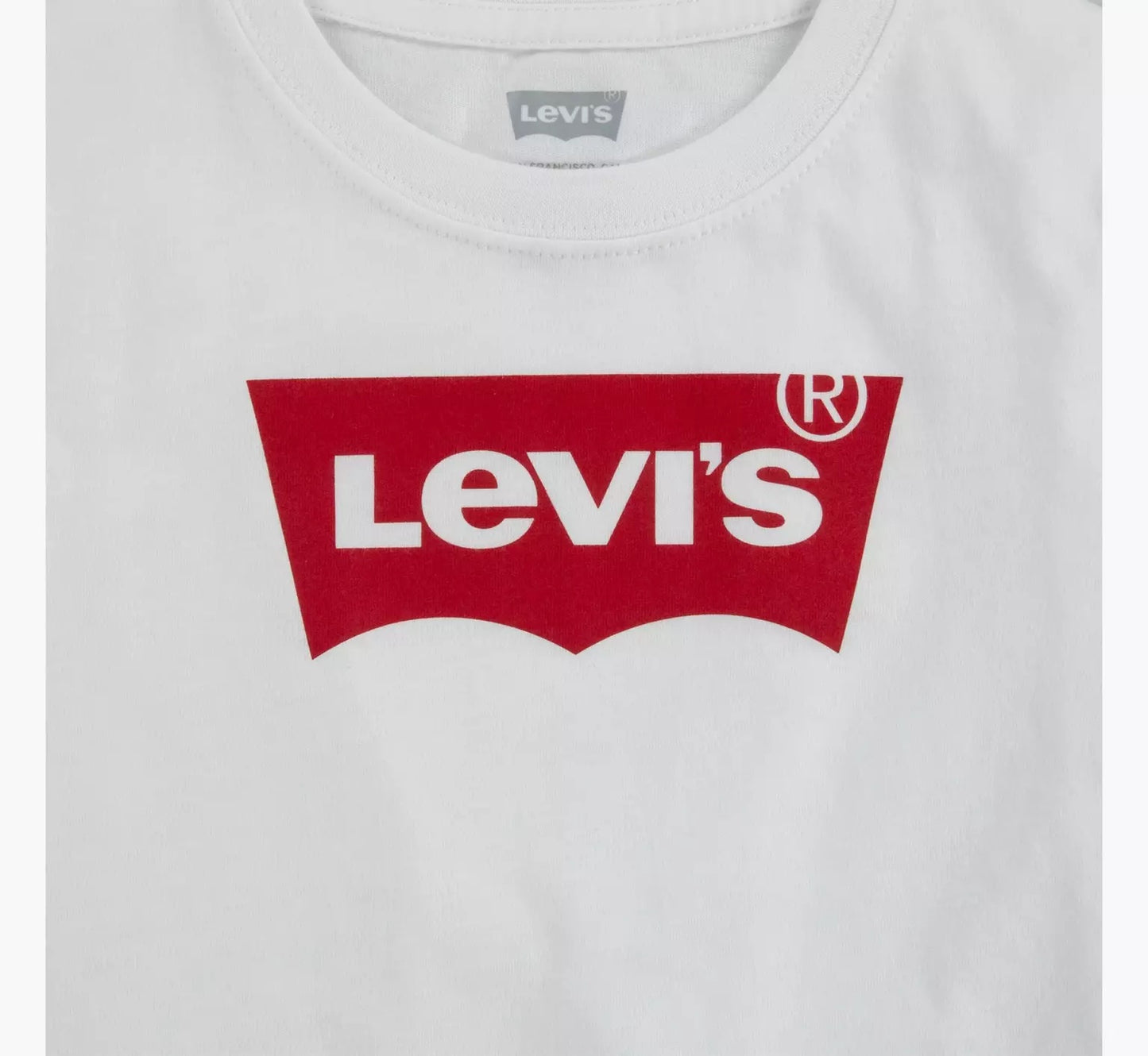 Levis white/red top